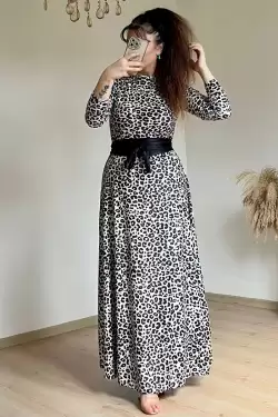 Balıkçı Yaka Krem Leopar Kadife Elbise