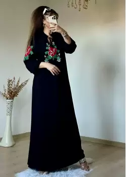 Çiçekli Nakış Desen Salaş Elbise