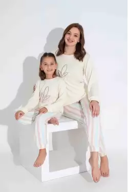 Ekru Çizgi Desen Çoçuk Pijama Takımı