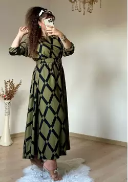 Kemerli Yeşil Kare Desen Elbise