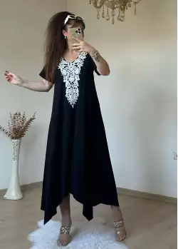 Kısa Kol Yaka Fistolu Elbıse