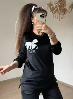 Kurdela Detaylı Siyah Kadıfe Takım