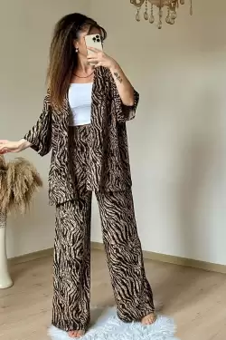 Zebra Desen Otantik Kimono Takım