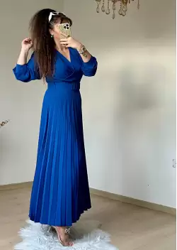 Pileli Kemerli Elbise Mavı