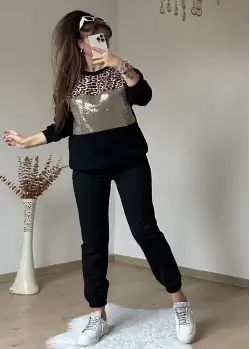 Pul Detaylı Leopar Takım Siyah