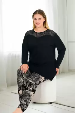 Uzun Kol Yaka Tül Detaylı Büyük Beden Pijama Takımı