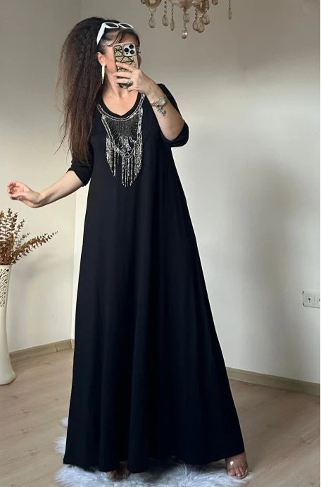 Zıncır Aksesuarlı Elbıse