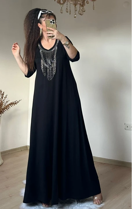 Zıncır Aksesuarlı Elbıse