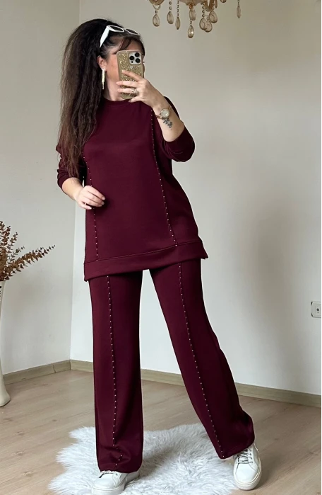 Ön Dikiş Aksesuarlı Takım Bordo