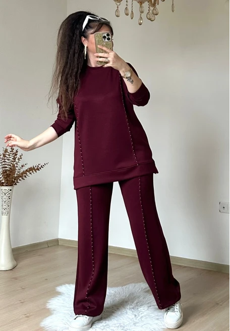 Ön Dikiş Aksesuarlı Takım Bordo