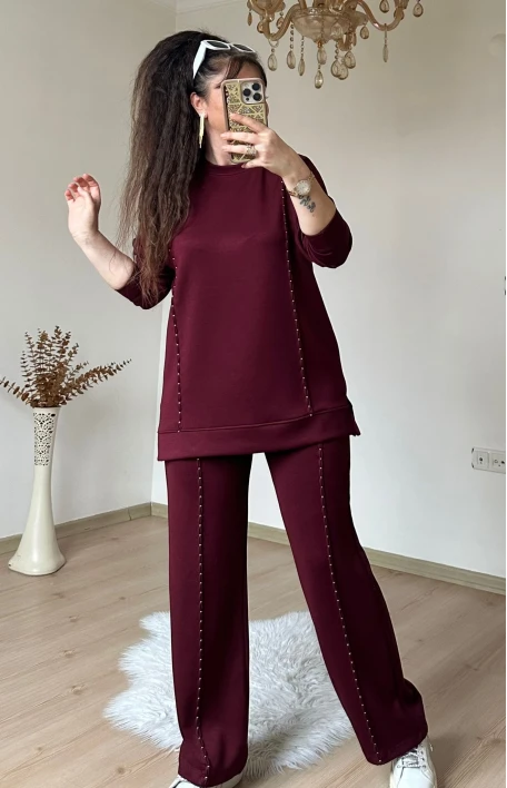 Ön Dikiş Aksesuarlı Takım Bordo