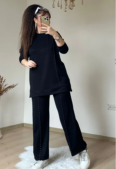 Ön Dikiş Aksesuarlı Takım Siyah