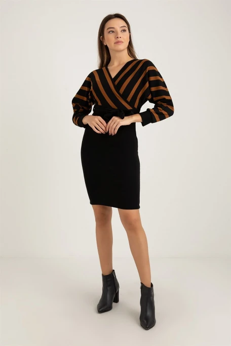 Üst Çizgili Alt Siyah Triko Elbise -KAHVE