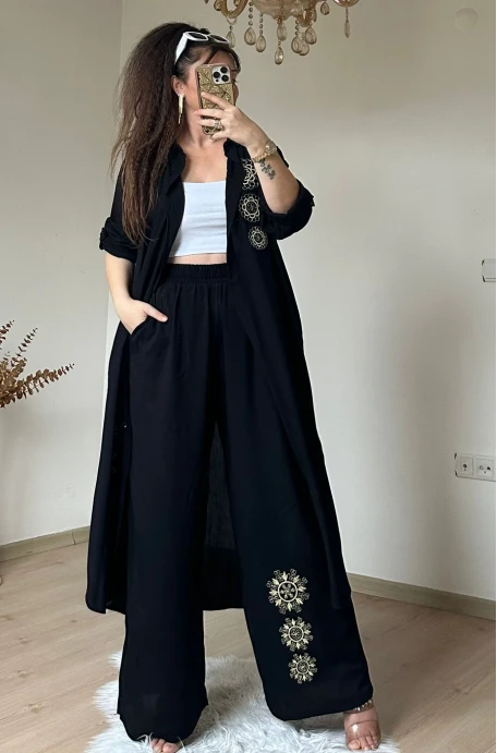 Varak Nakışlı Takım Siyah