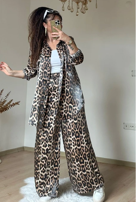 Bol Paca Leopar Gömlek Takım