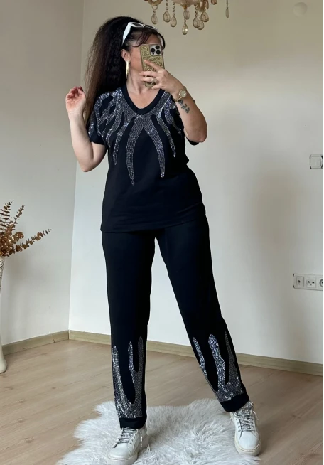 Piramit Yaka Gümüş Taşlı Takım