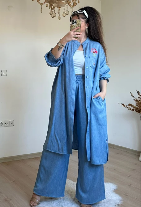 Yaka Nakış İşlemeli Takım Mavi