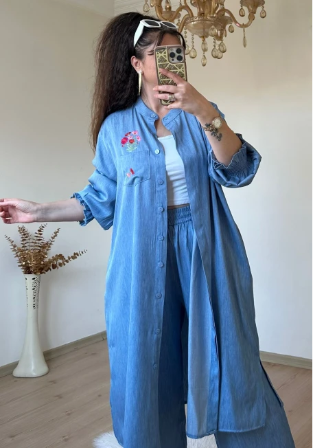 Yaka Nakış İşlemeli Takım Mavi