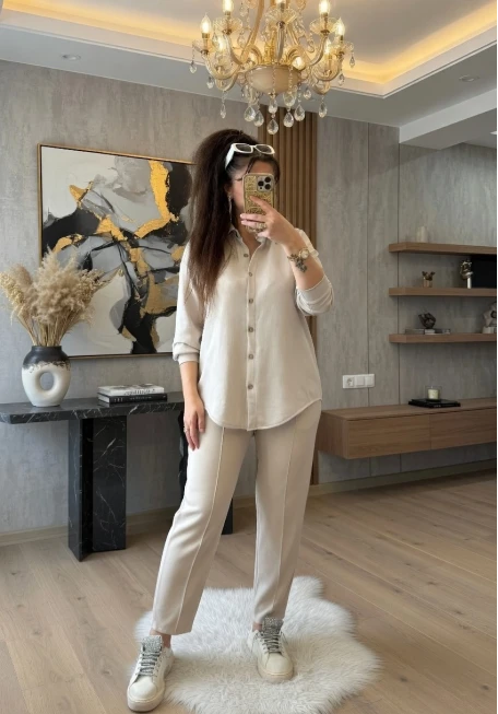 Gomleklı Spor Takım Bej