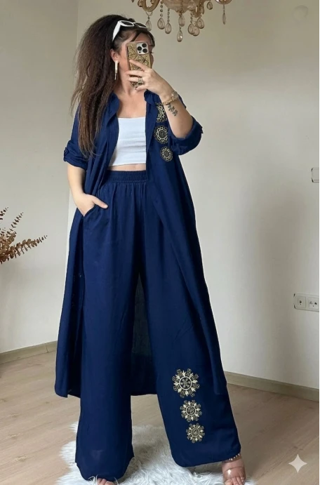 Varak Nakışlı Takım Lacivert