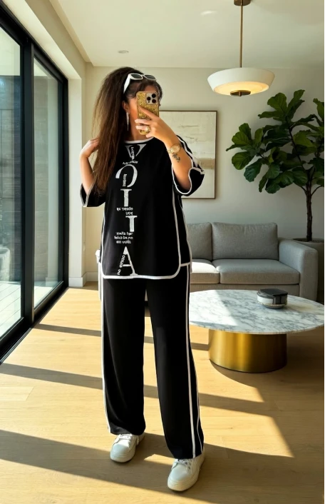 Ön Yazılı Taşlı Takım Siyah
