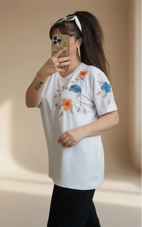 Omuz Nakış İşlemelı Takım Beyaz