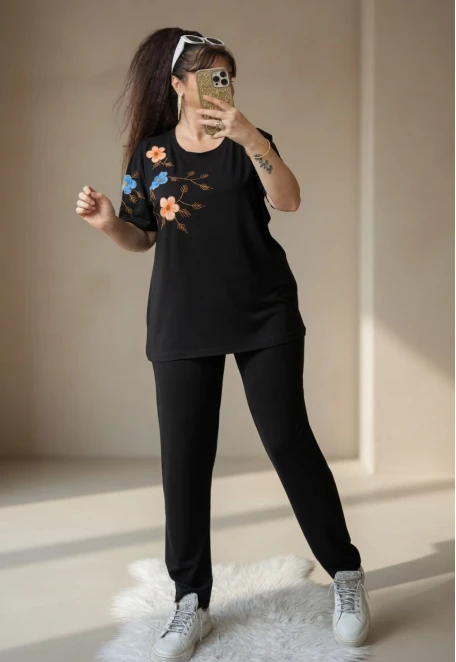 Omuz Nakış İşlemelı Takım Siyah