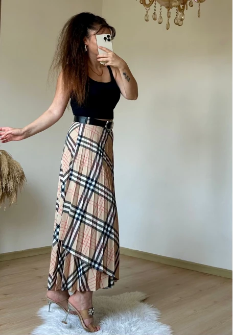 Anvelop Kesim Kemerli Etek