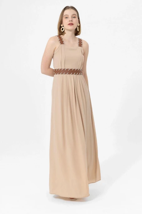 Askılı Deri Kemerli Elbise Bej