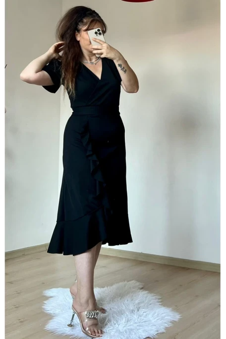 Balon Kol Fırfırlı Siyah Elbıse