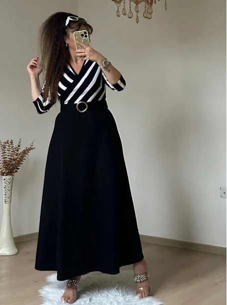 Beyaz Cızgılı Halka Kemerlı Trıko Elbise