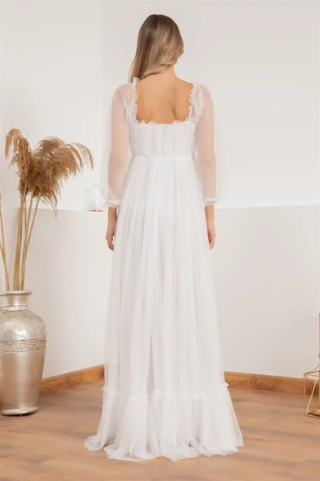 Beyaz Güpür Parçalı Tül Abiye