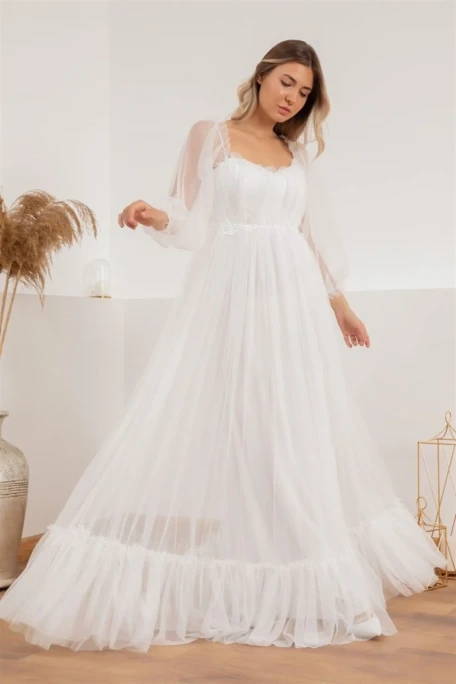 Beyaz Güpür Parçalı Tül Abiye