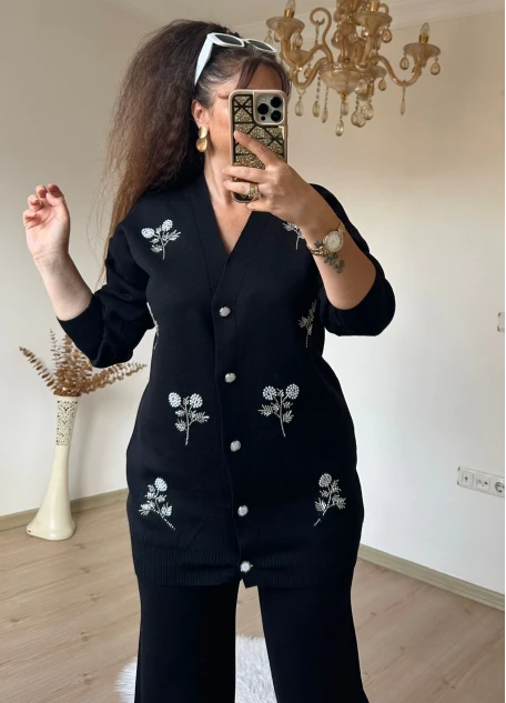 Boncuk İslemelı Triko Takım Siyah