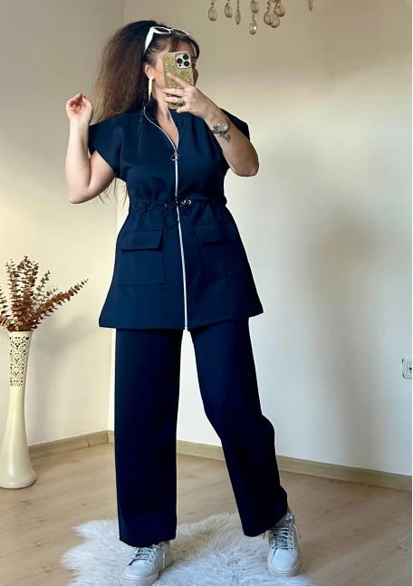 Dik Yaka Fermuarlı Yelekli Takım Lacivert