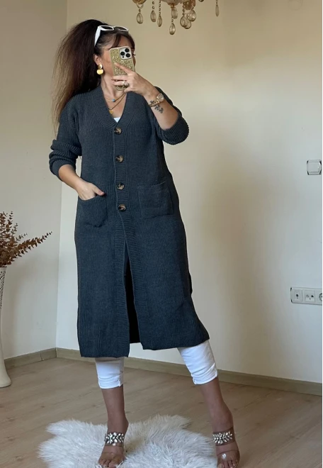 Düğmeli Uzun Hırka Füme