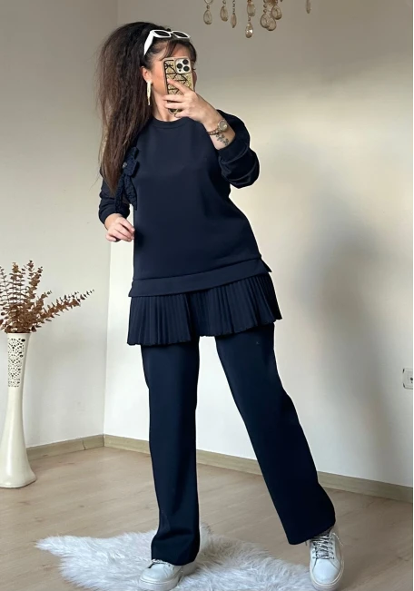 Eteği Pileli Çiçek Takım Lacivert