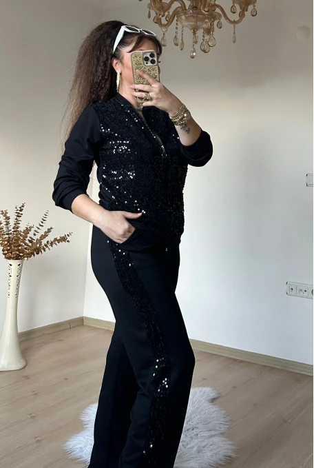 Fermuarlı Pul Payetli Takım Siyah