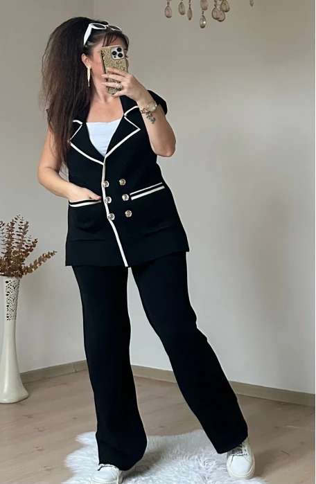 Gold düğmelı Yeleklı Takım Siyah