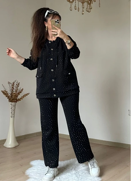 Gümüş Düğmelı Full Taşlı Takım Siyah