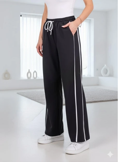 Kadın Büyük Beden Siyah Şerit Detaylı Bağcıklı Cepli Eşofman Alt