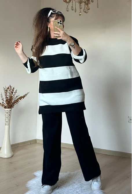 Kalın Çizgili Triko Takım