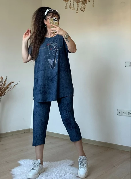 Kaprı Lacivert Taşlı Takım