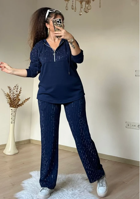 Kapusonlu Taşlı Takım Lacivert