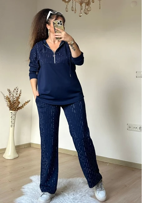 Kapusonlu Taşlı Takım Lacivert