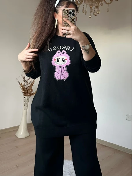 Karakter Baskılı Tiriko Takım Sıyah