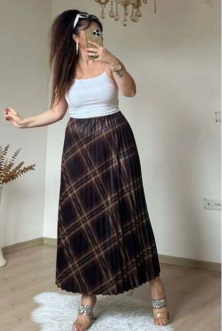 Kare Desen Pileli Kahve Etek