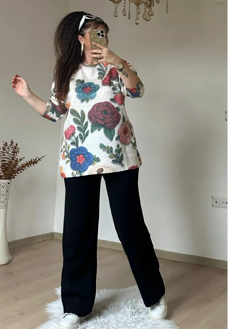 Kırmızı Gül Desen Triko Takım