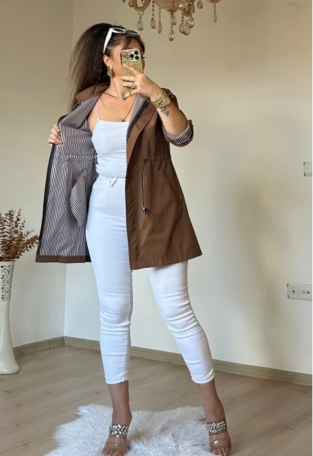 Kısa Çizgili Trençkot Taba