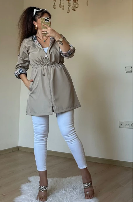 Kısa Kare Desen Trençkot Bej